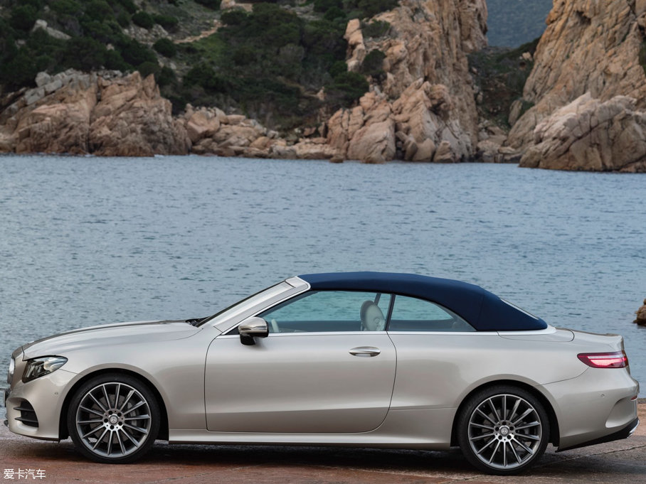 2017YE  Cabriolet