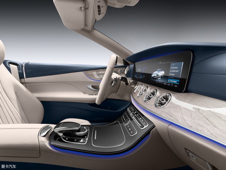 2017YE  Cabriolet