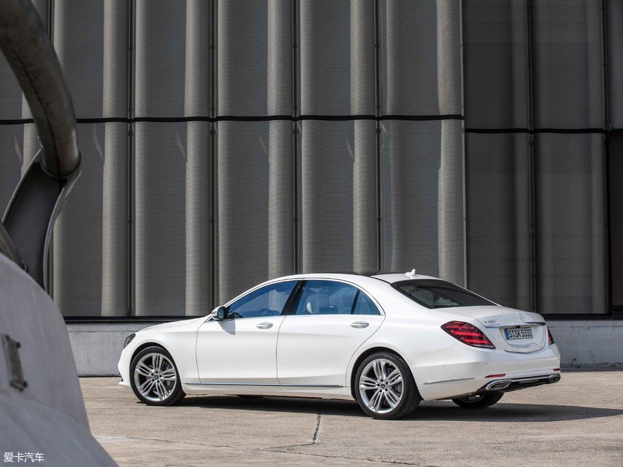 2018YS(j) S 560 4MATIC