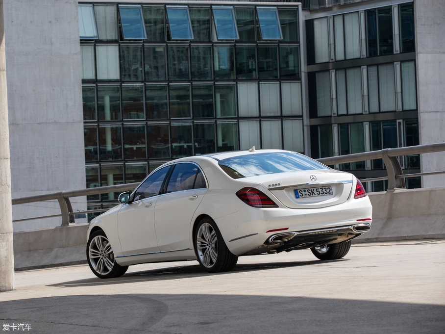 2018YS S 560 4MATIC