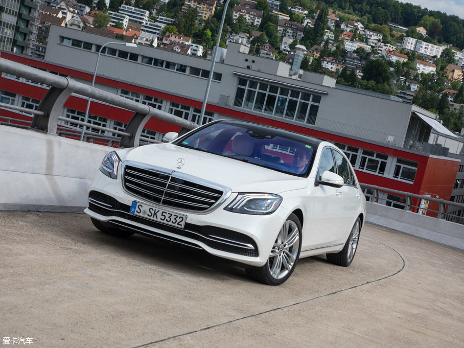 2018YS S 560 4MATIC