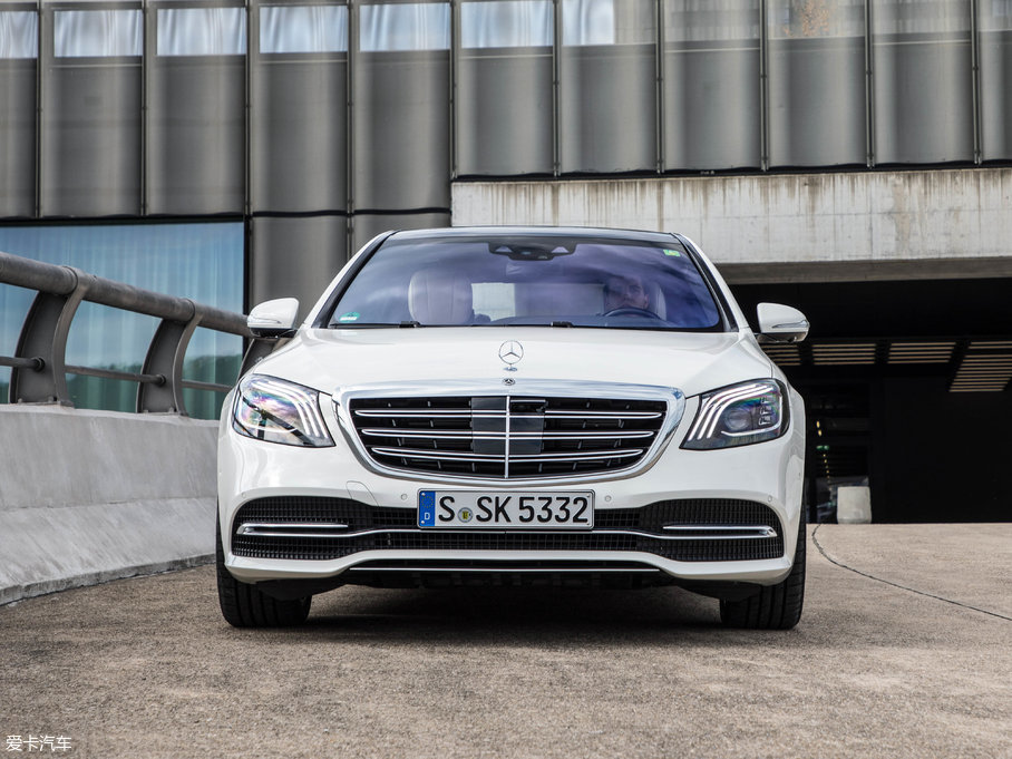 2018YS S 560 4MATIC