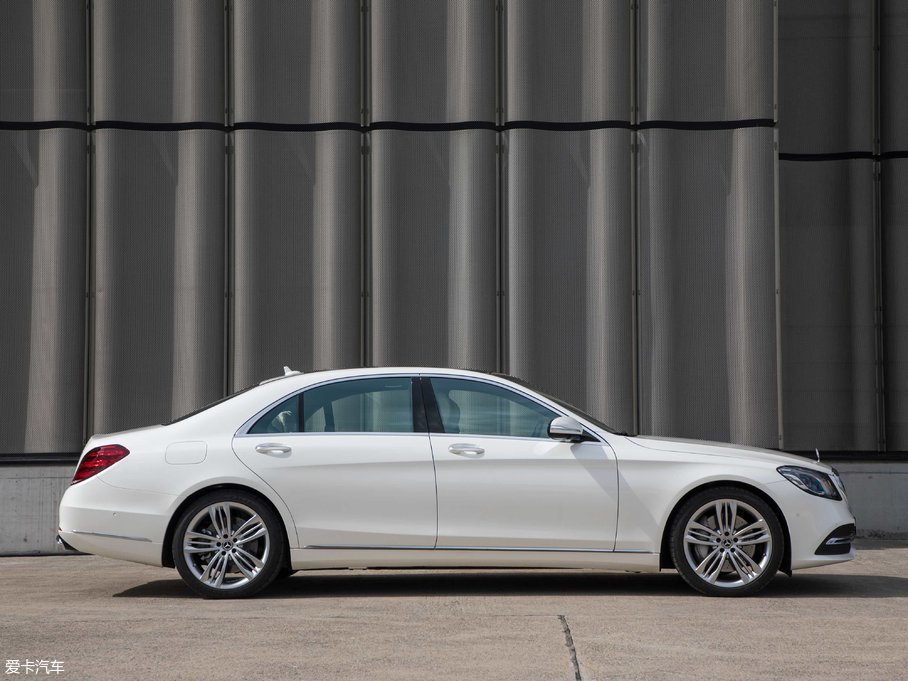 2018YS S 560 4MATIC