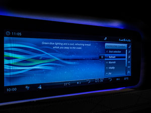 2018S 560 4MATIC п؅^