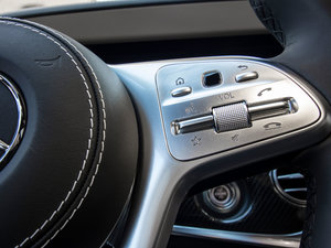 2018S 560 4MATIC п؅^