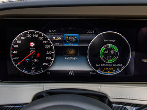 2018S 560 4MATIC п؅^