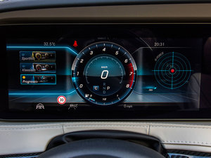 2018S 560 4MATIC п؅^