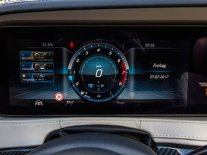 2018S 560 4MATIC п؅^