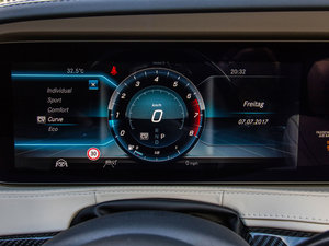 2018S 560 4MATIC п؅^