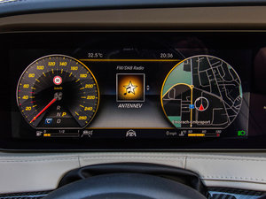 2018S 560 4MATIC п؅^