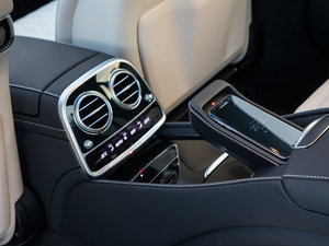 2018S 560 4MATIC п؅^