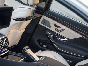 2018款S 560 4MATIC 中控区