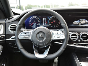 2018款S 450 L 4MATIC 方向盘