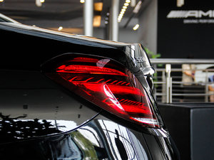 2018S 320 L (x)(ji)^