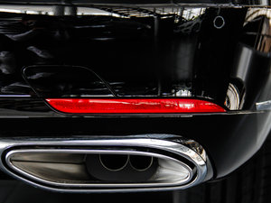 2018S 320 L (x)(ji)^