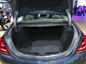 2018款S 500 L 4MATIC 空间座椅