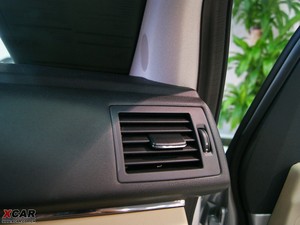 2009款B 200 动感型 中控区