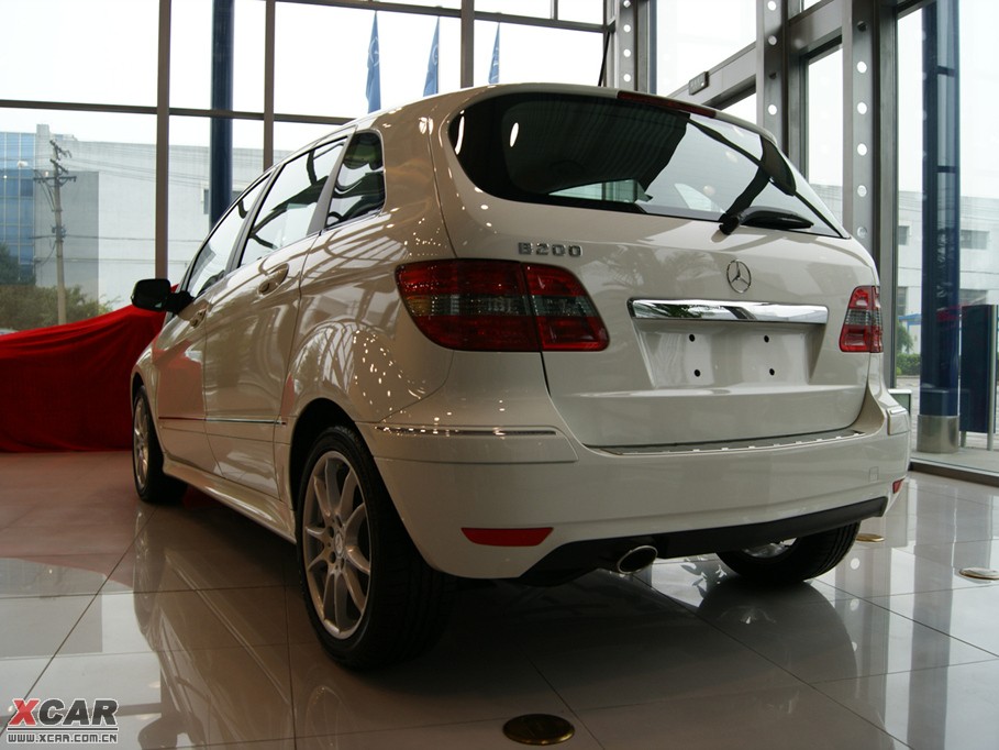 2009YB(j) B 200 (dng)