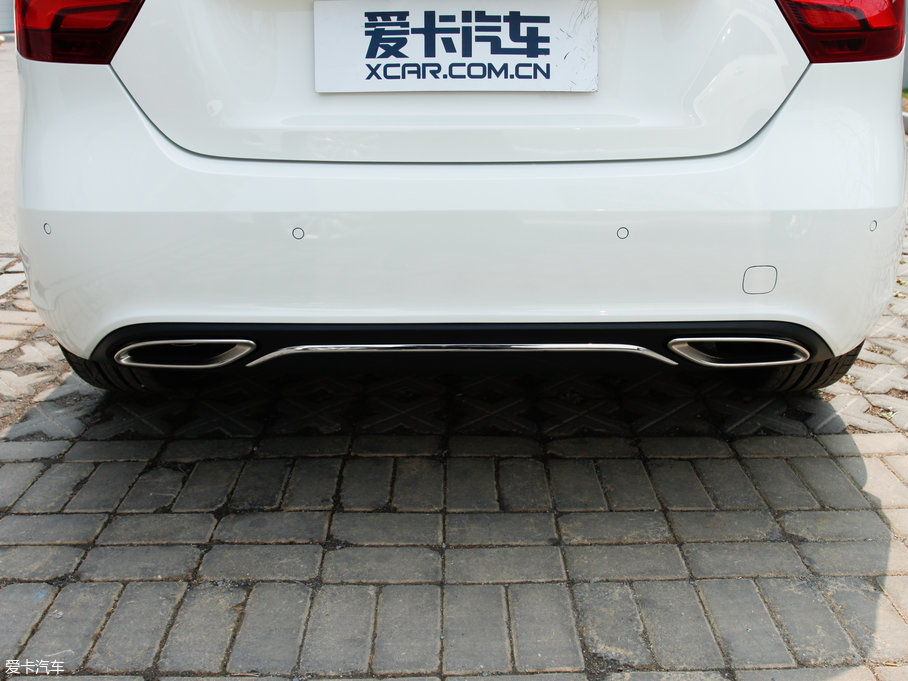 2017YA(M) A 200 r