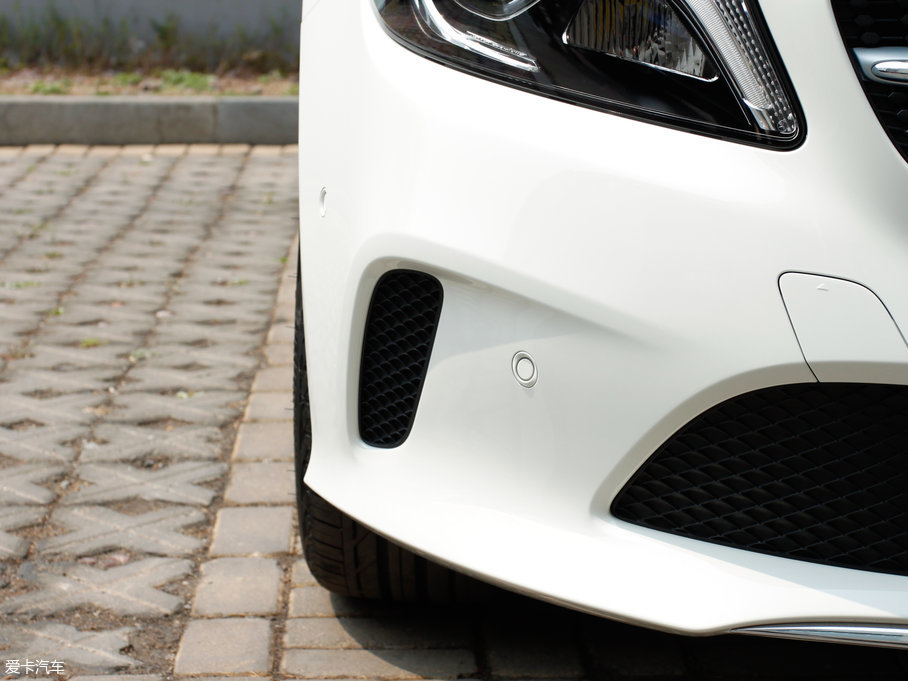 2017YA(M) A 200 r