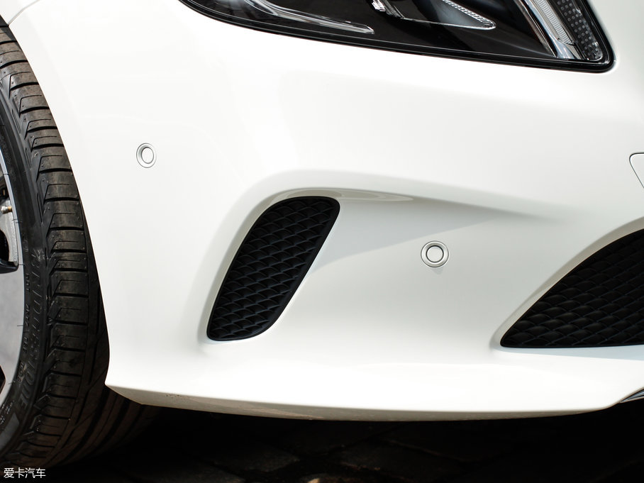 2017YA(M) A 200 r