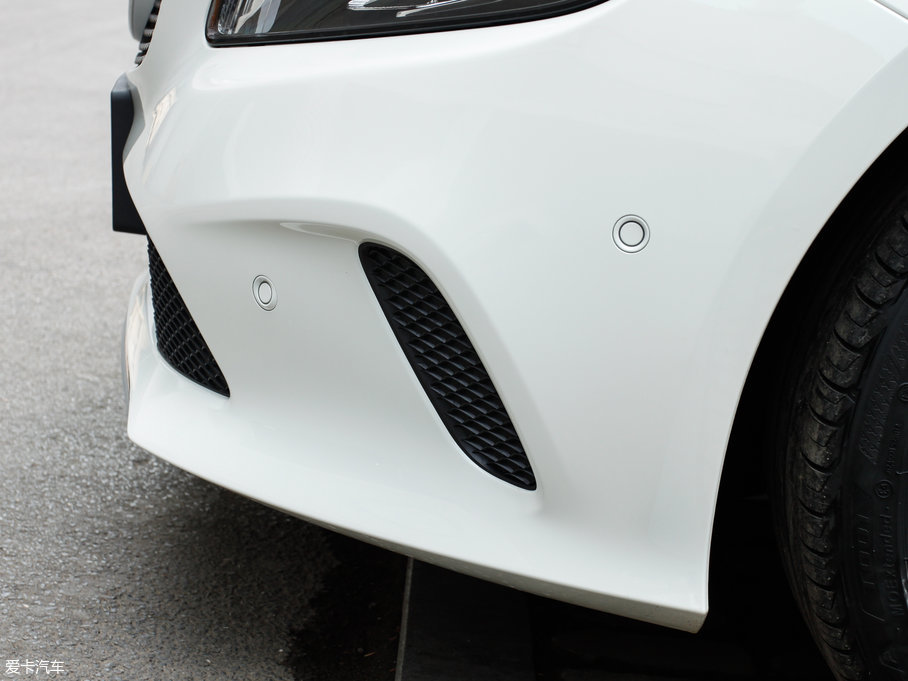 2017YA(M) A 200 r