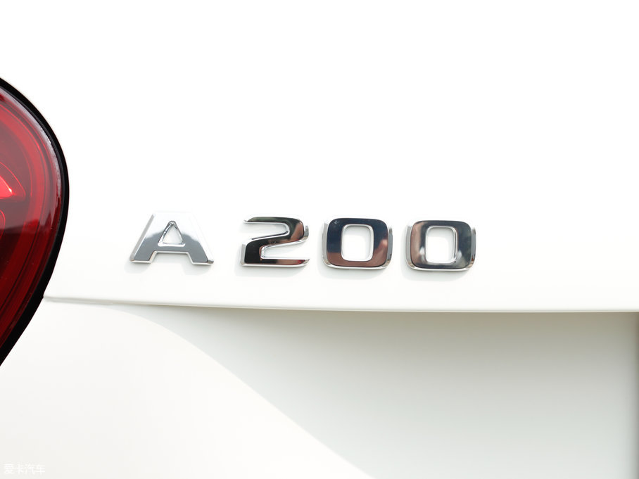 2017YA(M) A 200 r