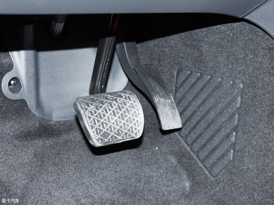 2017YA(M) A 200 r