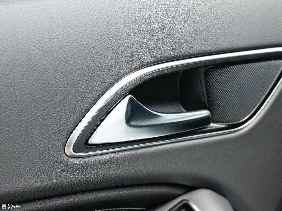 2017YA(M(jn)) A 200 r(sh)