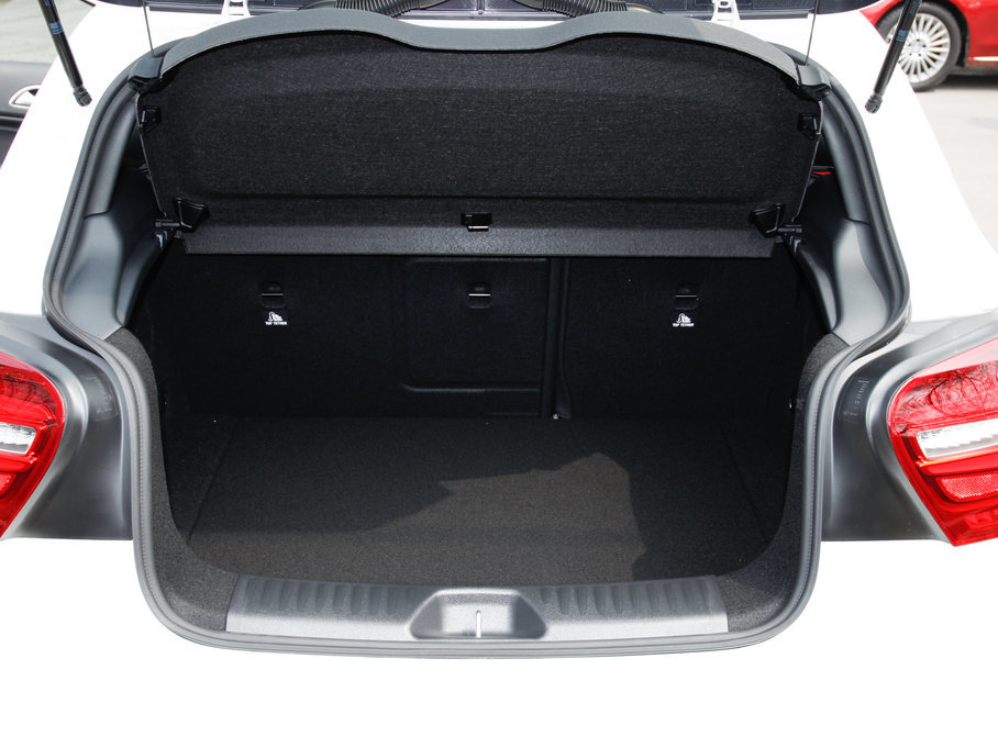 2017YA(M) A 200 r