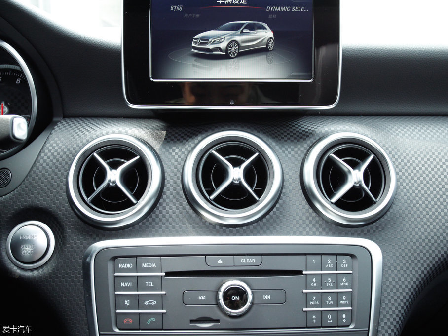 2017YA(M) A 200 r