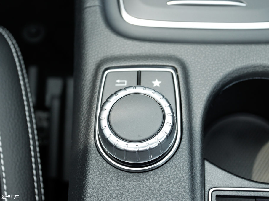 2017YA(M) A 200 r