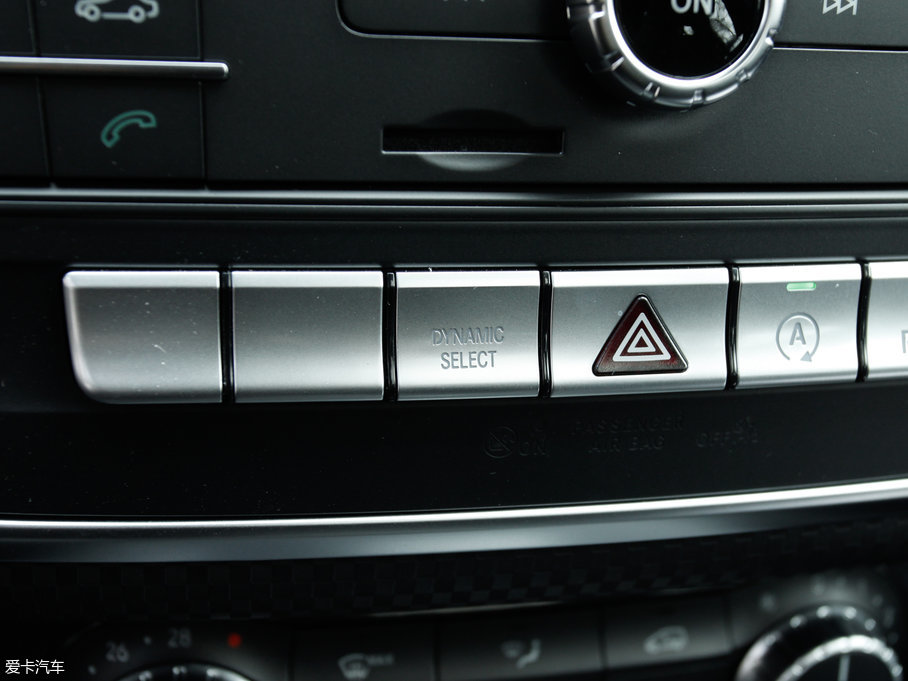 2017YA(M) A 200 r