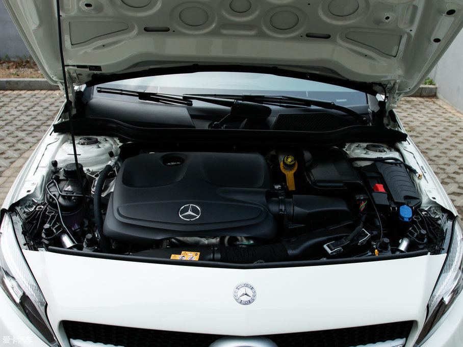 2017YA(M) A 200 r