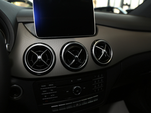 2017B 180 {(dio)L(fng)