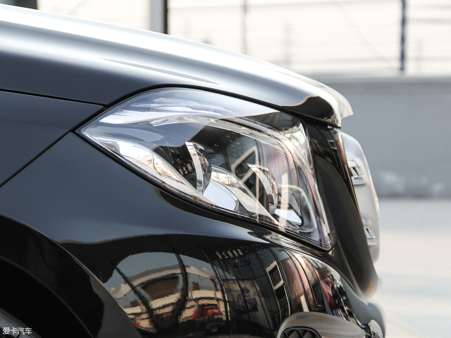 2018YGLS GLS 320 4MATIC