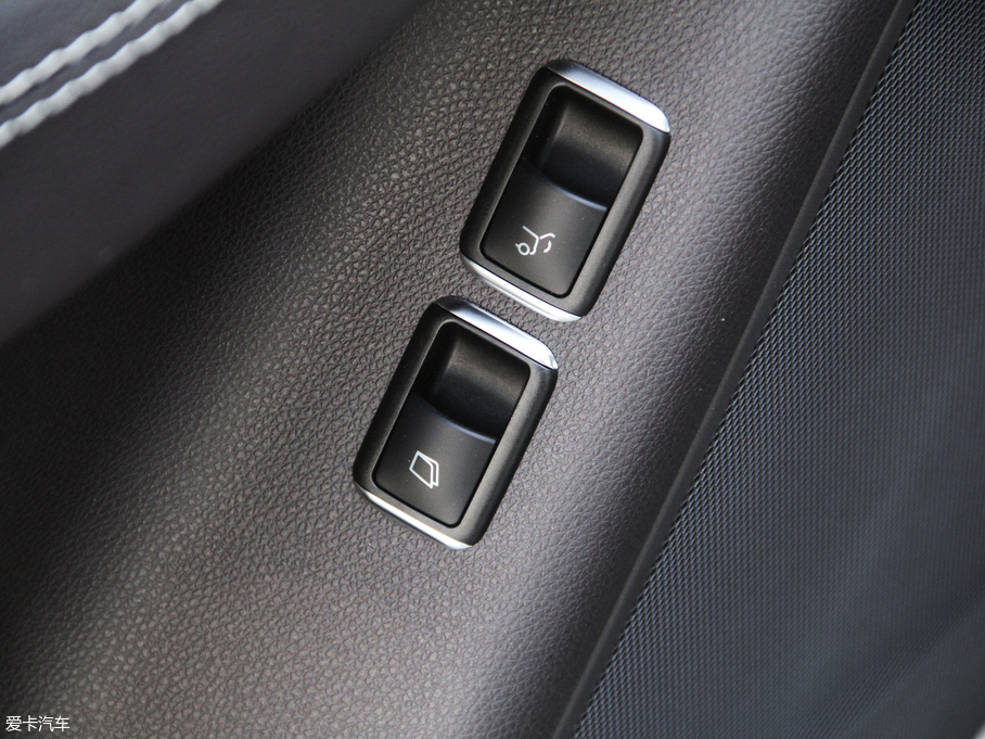 2018YGLS GLS 320 4MATIC