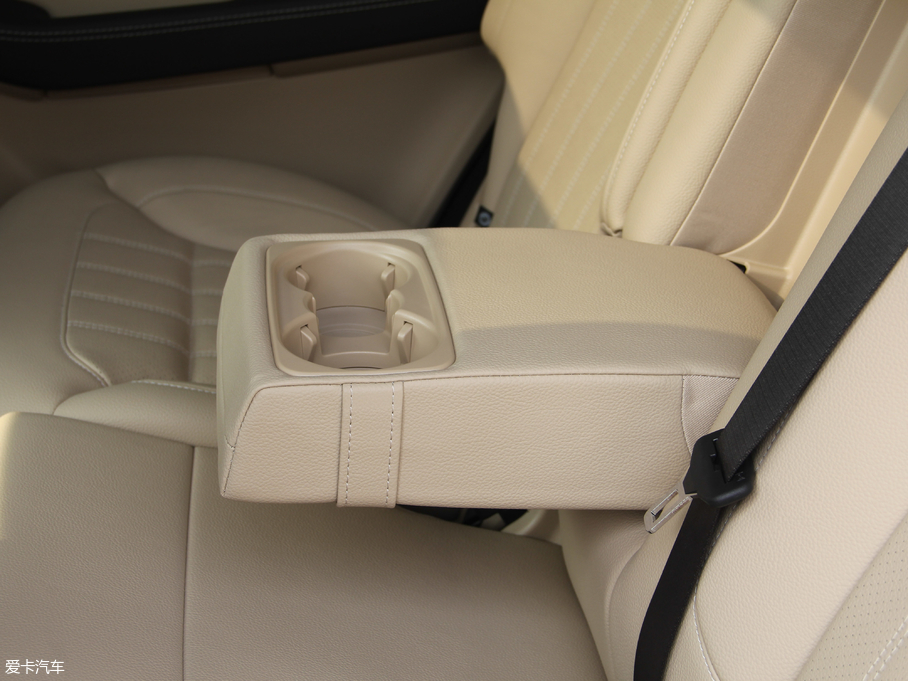 2018YGLS GLS 400 4MATIC Ӹ