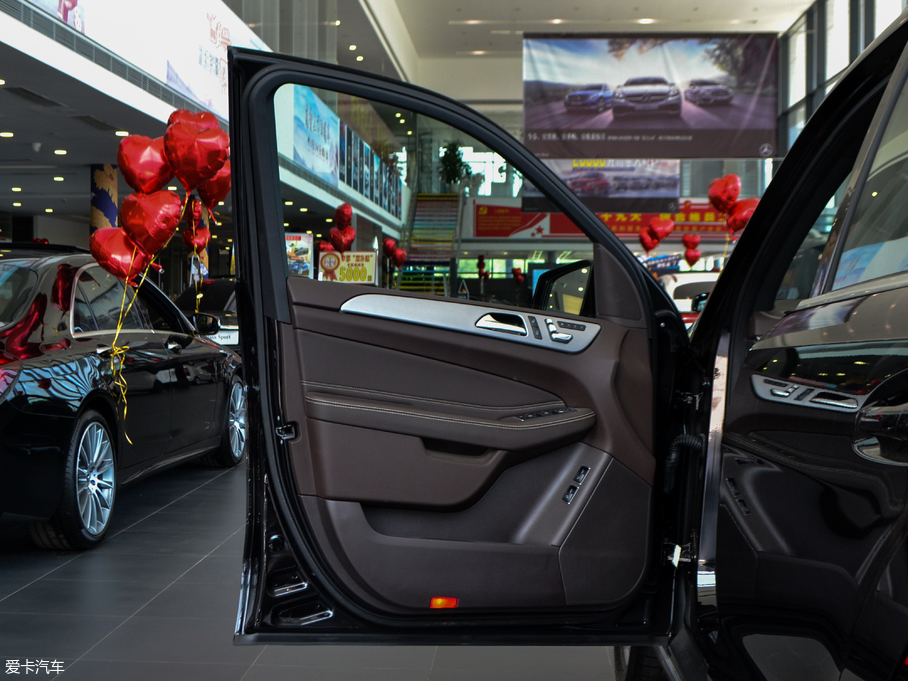 2018YGLS Ŀ GLS 320 4MATIC