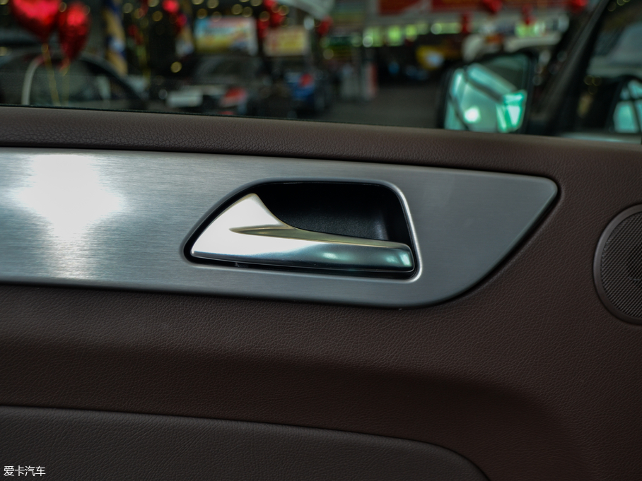 2018YGLS Ŀ GLS 320 4MATIC