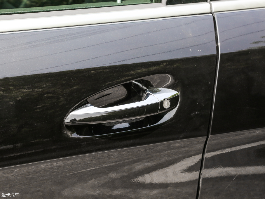 2018YGLS Ŀ GLS 500 4MATIC