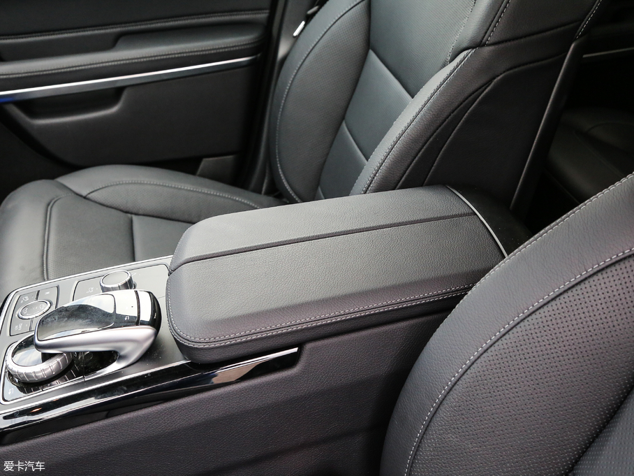 2018YGLS Ŀ GLS 500 4MATIC