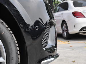 2018GLS 500 4MATIC ^