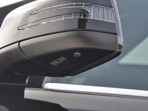 2018GLS 500 4MATIC ^