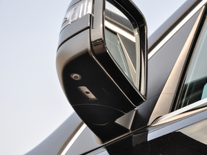 2018GLS 500 4MATIC ^