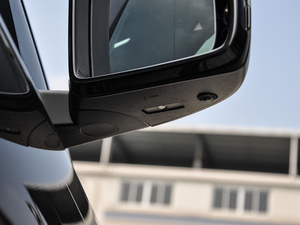 2018GLS 500 4MATIC ^