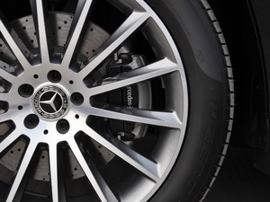 2018GLS 500 4MATIC ^