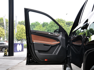 2018GLS 500 4MATIC {λ܇T