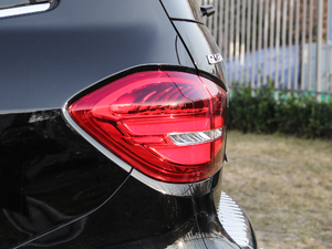 2018GLS 320 4MATIC ^