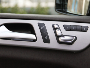 2018GLS 320 4MATIC g